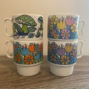 Vintage Japanese 1970’s coffee mugs stackable - set of 4